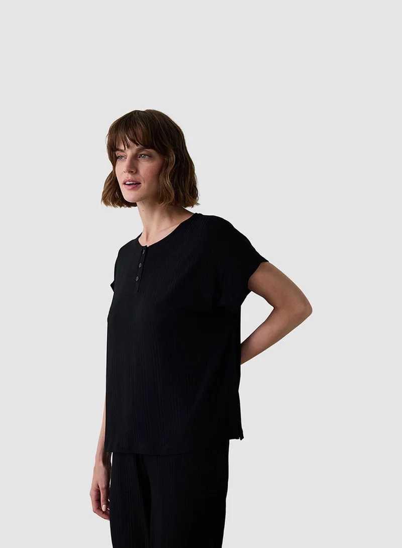 بنتي طقم بيجامة قطن بأكمام قصيرة وياقة دائرية لوقت العطلة